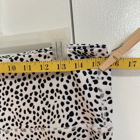 DAISY FUENTES Ultra High Waist Cheetah Leopard Print Bike Shorts Black White XL - Picture 9 of 11
